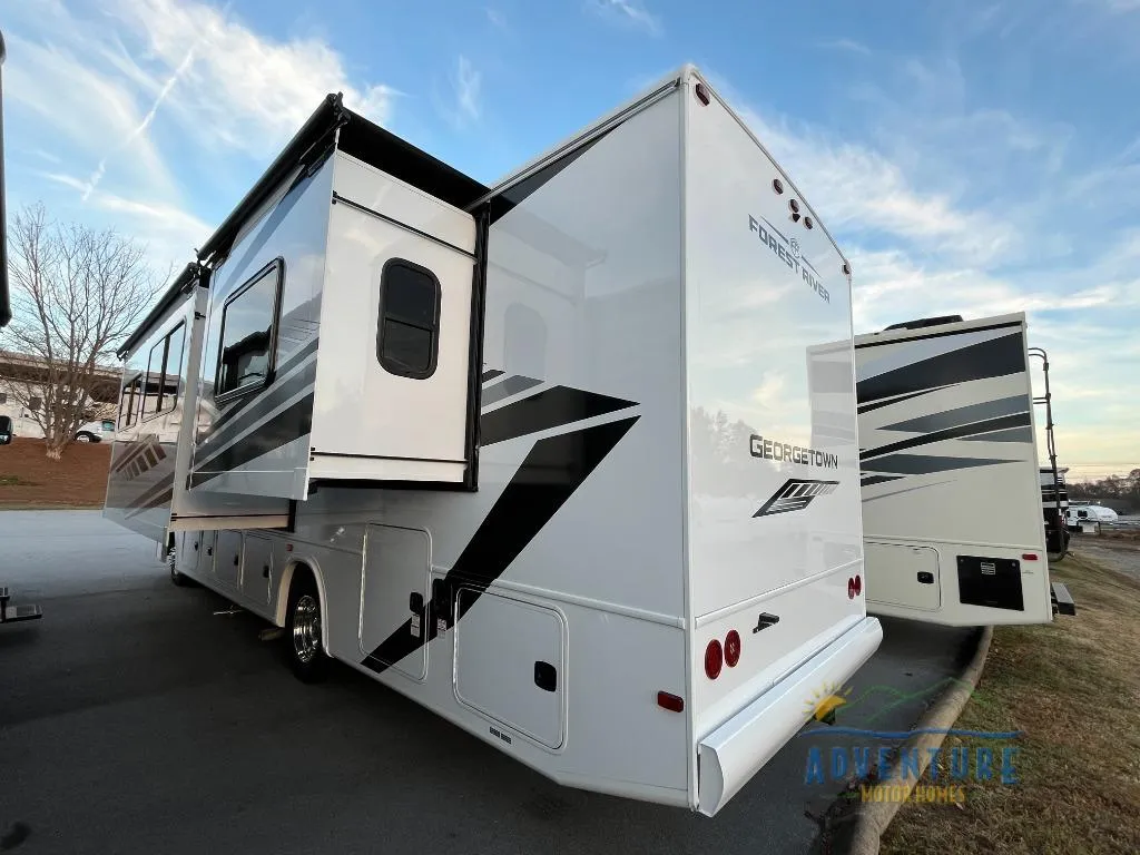 2026 Forest River Georgetown 3 Series 29S3 - Photo 4