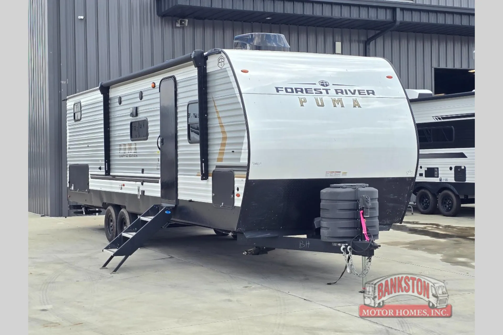 2026 Palomino Puma Camping Edition 305BHCE - Photo 2