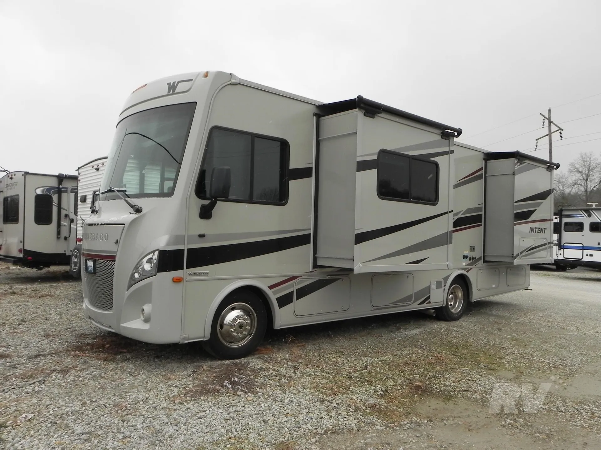 2020 Winnebago Intent 28Y - Photo 4