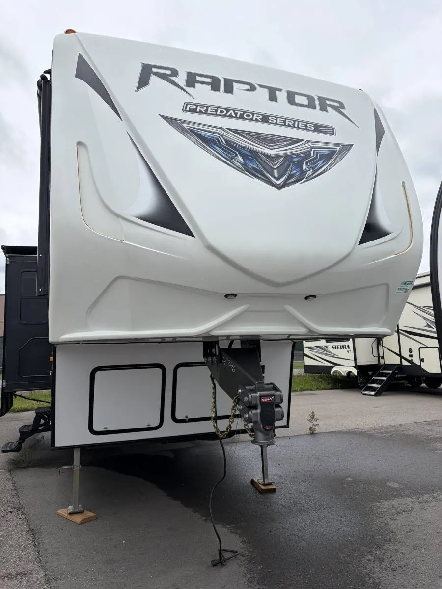 2019 Keystone Raptor 351 - Photo 3