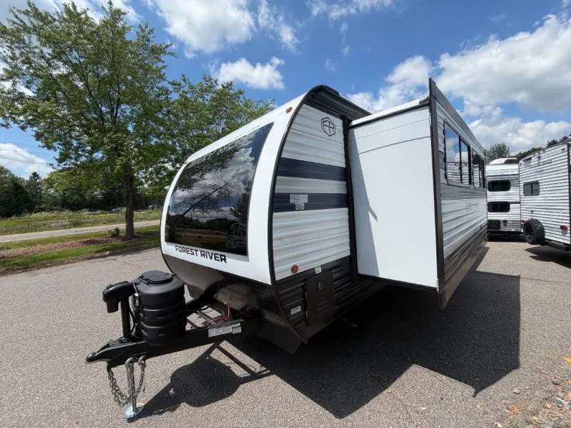 2027 Forest River Cherokee Grey Wolf 27GH - Photo 4