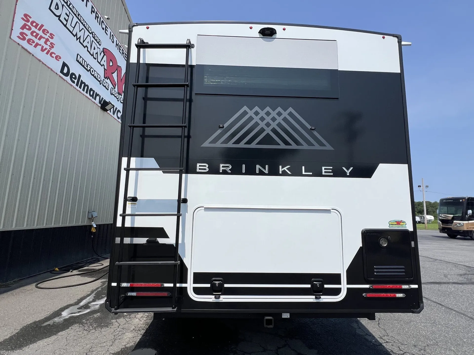2026 Brinkley Model I 294 - Photo 4