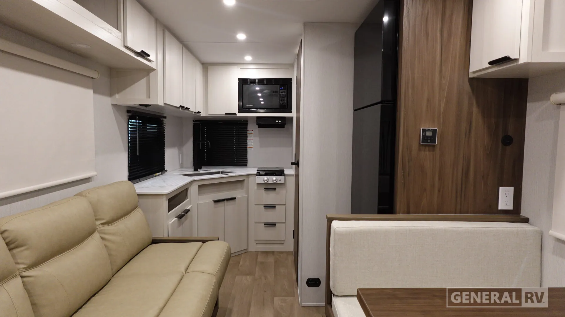 2027 Winnebago Access 18RK - Photo 3