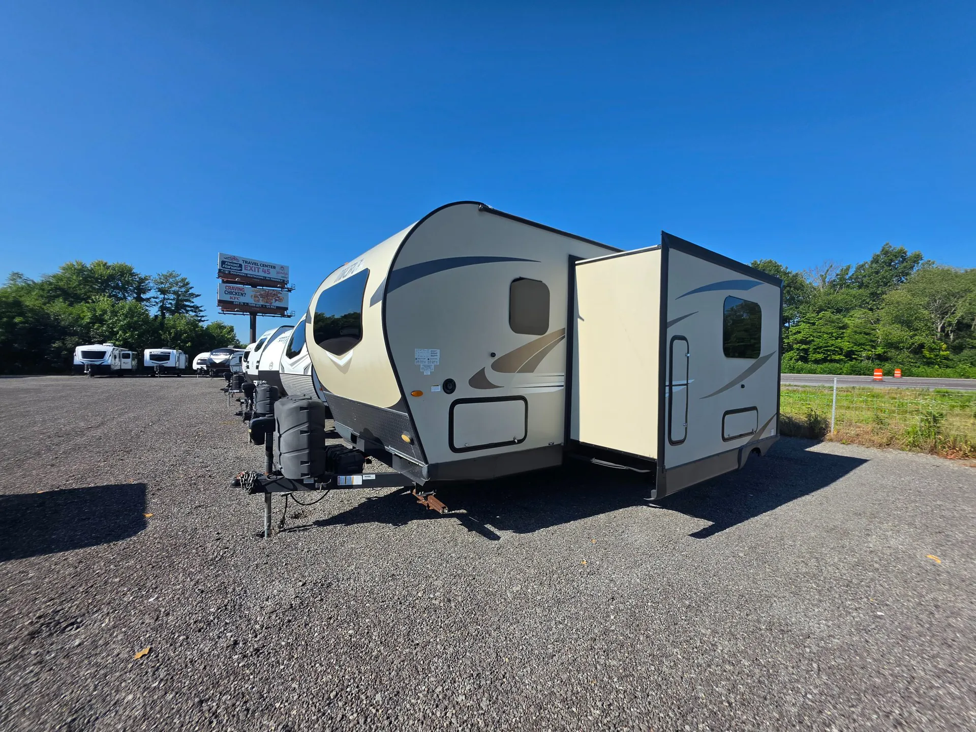 2019 Forest River Flagstaff Micro Lite 25BDS - Photo 4