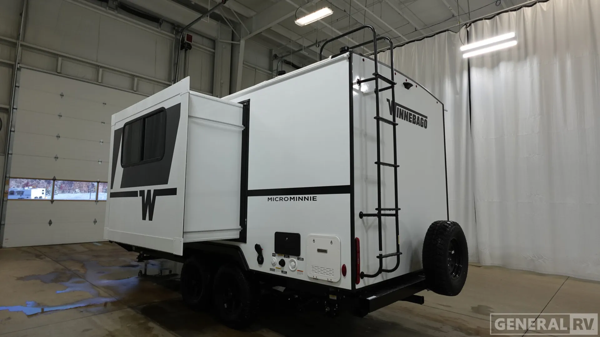 2026 Winnebago Micro Minnie 2108DS - Photo 4