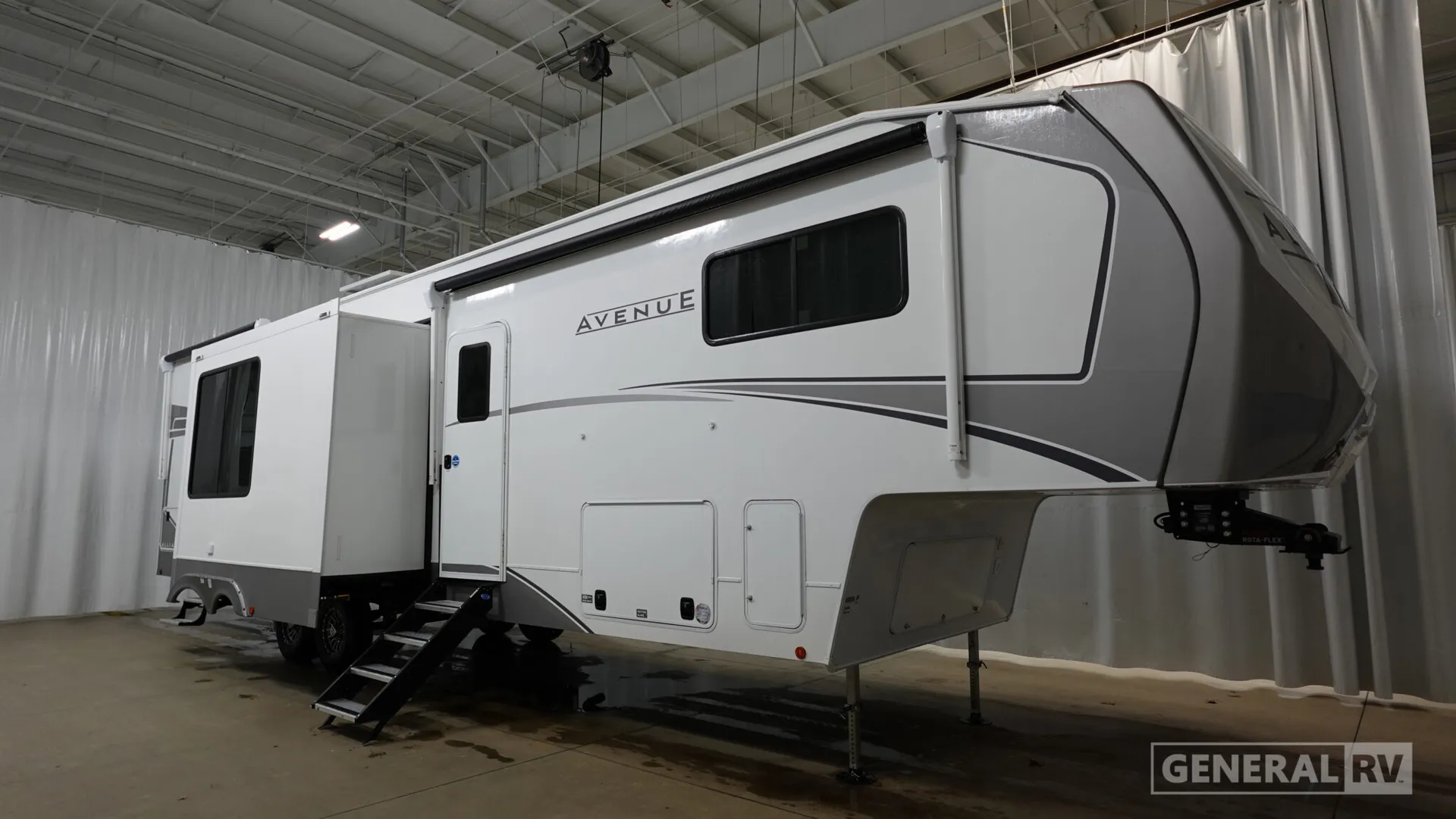 2026 Alliance RV Avenue 38DBL - Photo 2