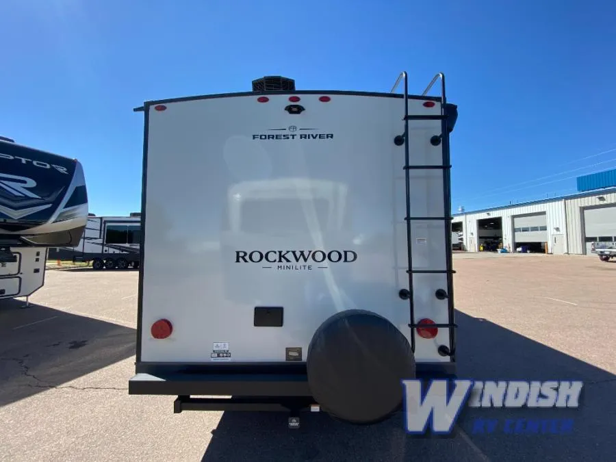 2026 Forest River Rockwood Mini Lite 2109S - Photo 4