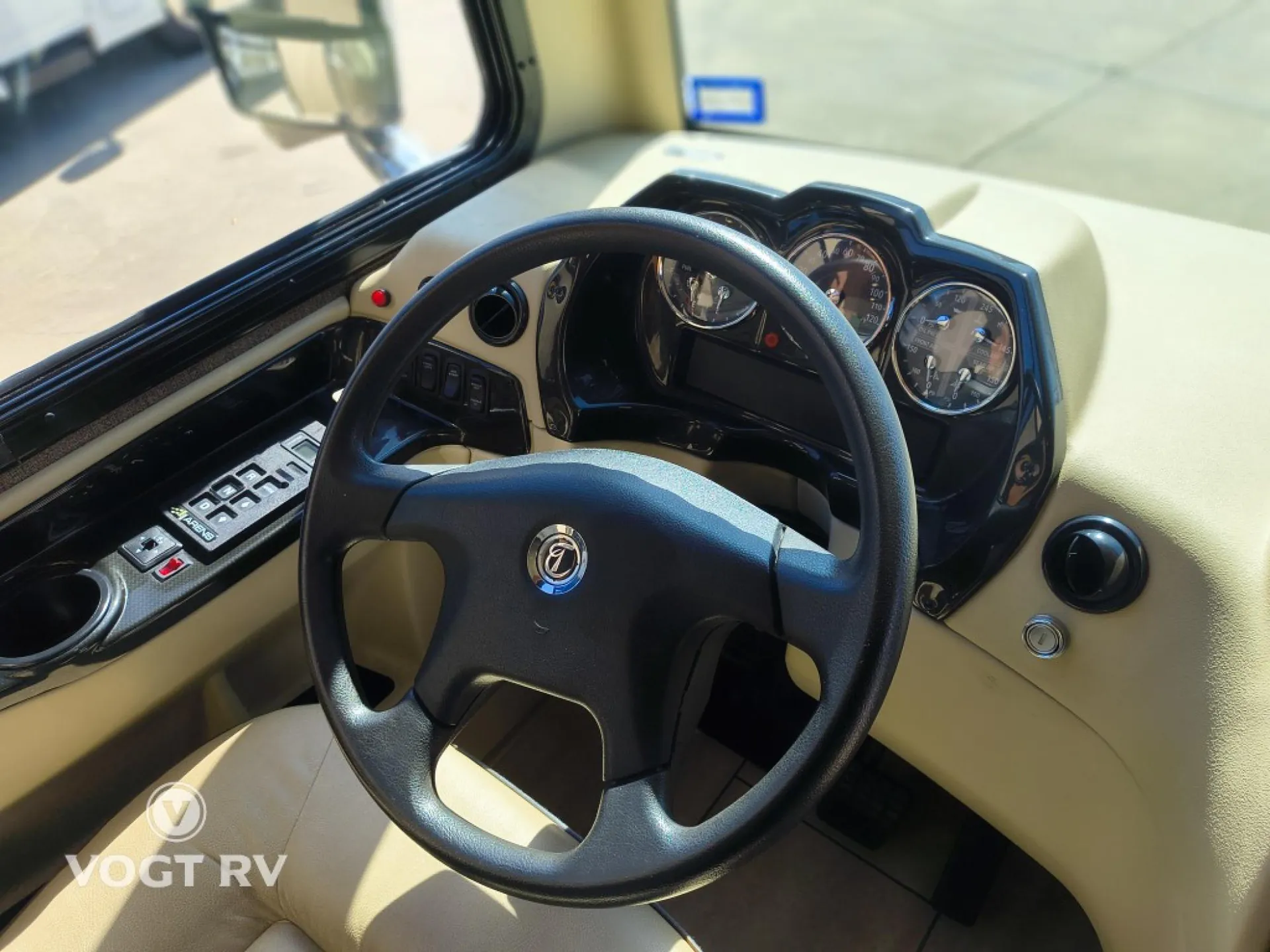 2017 Tiffin Allegro Breeze 31 BR - Photo 4