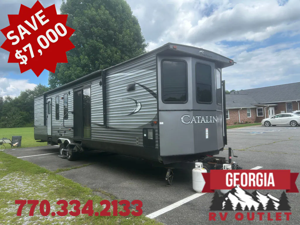 2017 Coachmen Catalina 39FKTS - Photo 2
