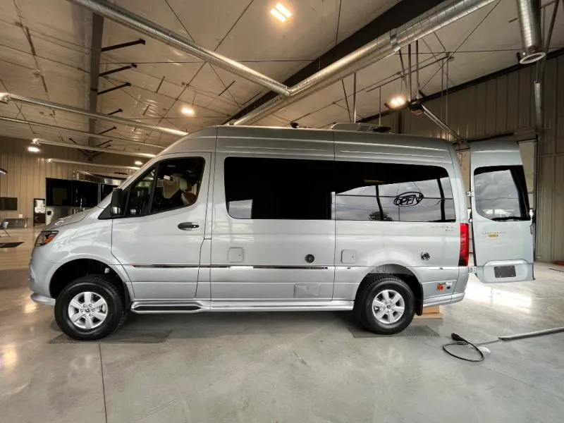 2026 Airstream Interstate 19GT New    Std. Model - Photo 4
