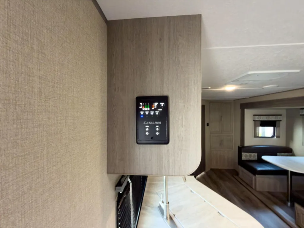 2023 Coachmen Catalina Legacy Edition 243RBS, Photos photo 17