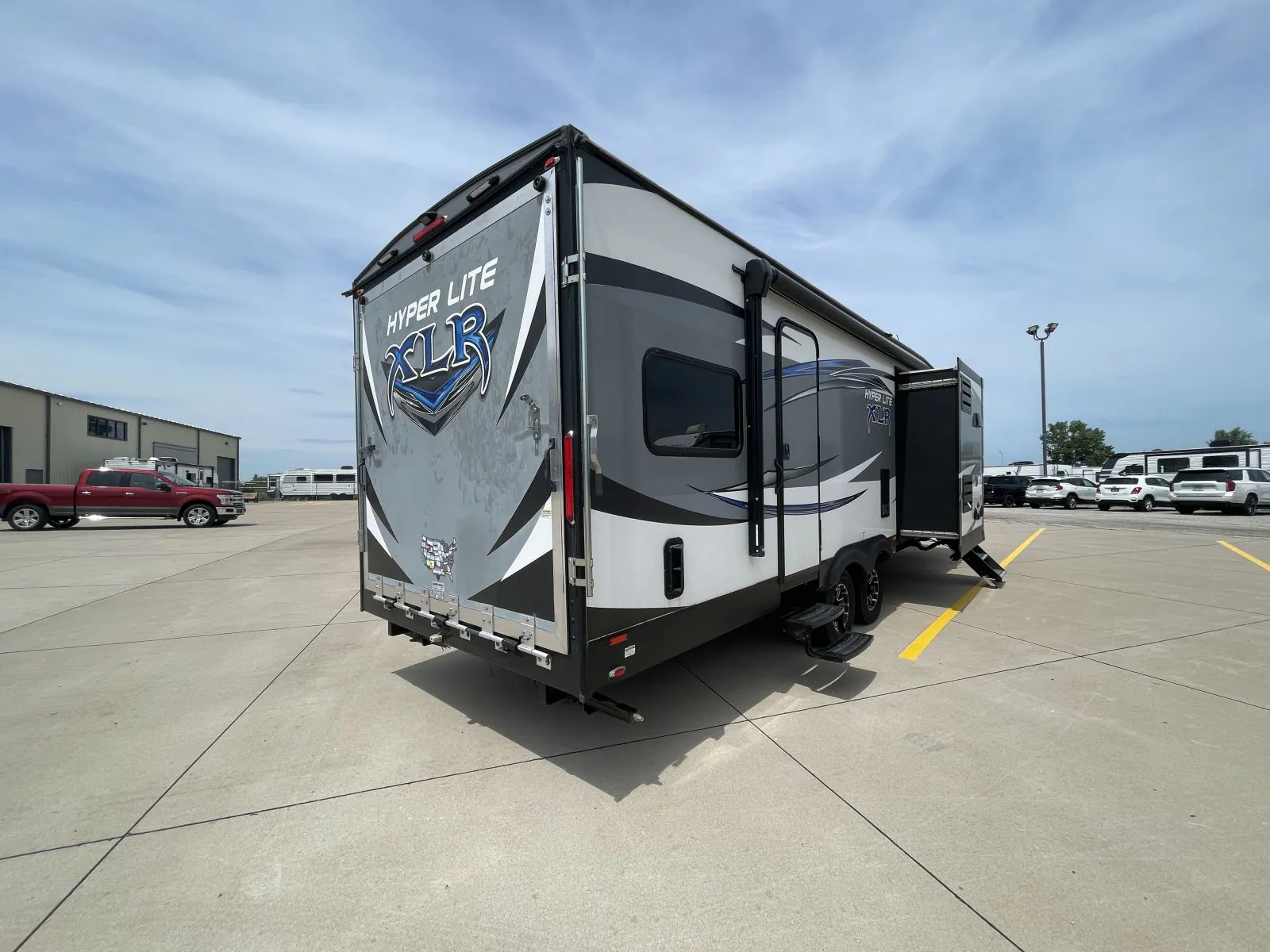 2019 Forest River XLR Hyperlite 30HDS — Photo 7