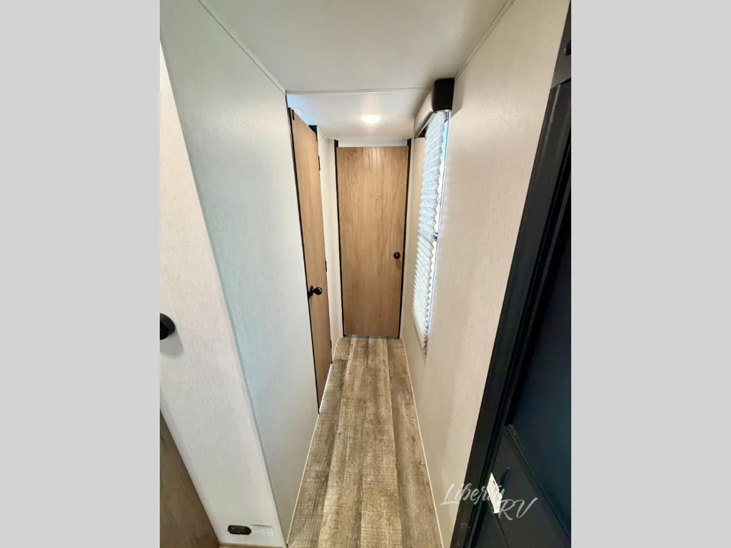 2023 Forest River Cherokee Grey Wolf 29BRB, Photos photo 27