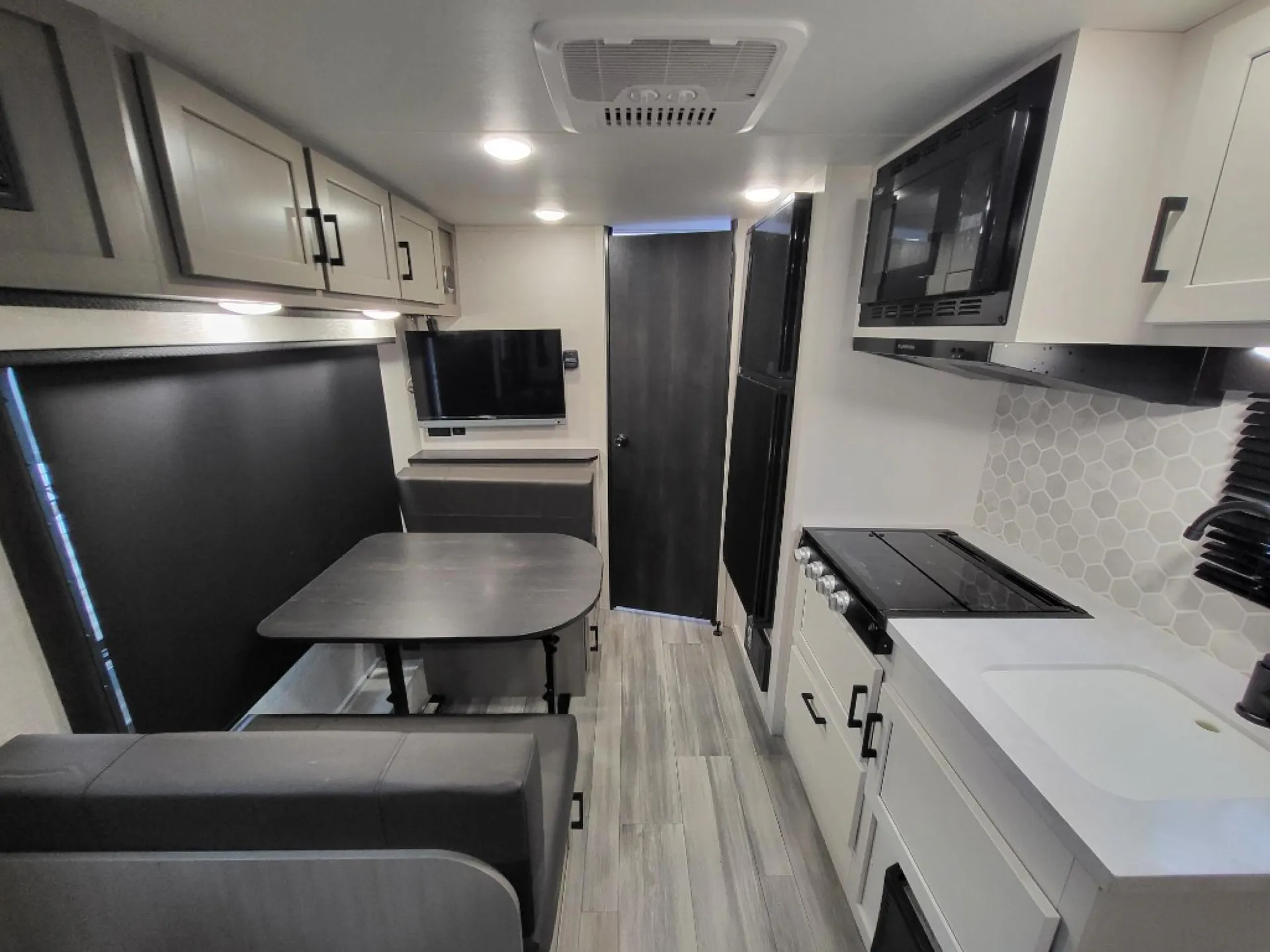 2024 Jayco Jay Feather Micro 173MRB - Photo 3
