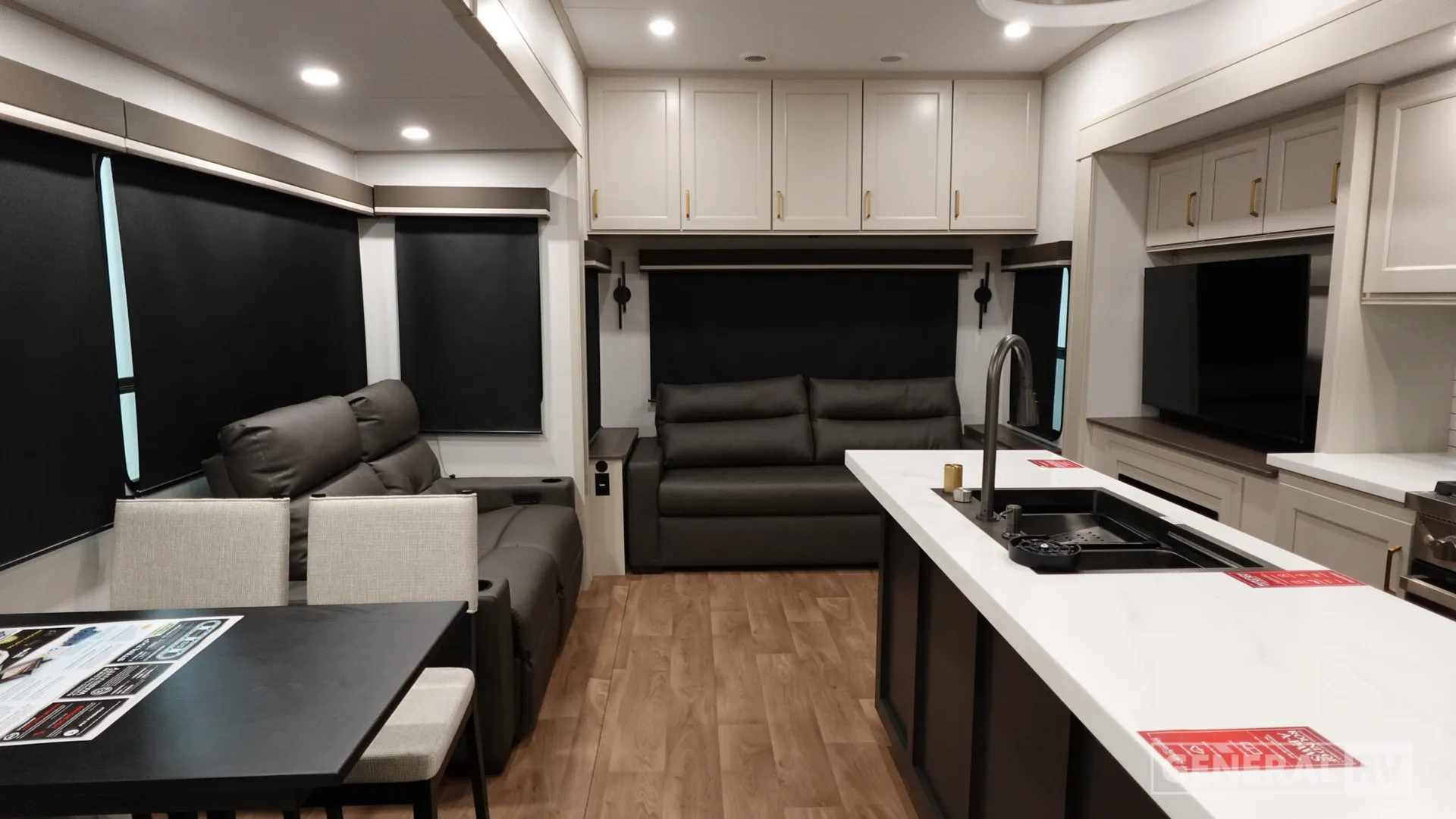 2026 Grand Design Influence 3003RL - Photo 3