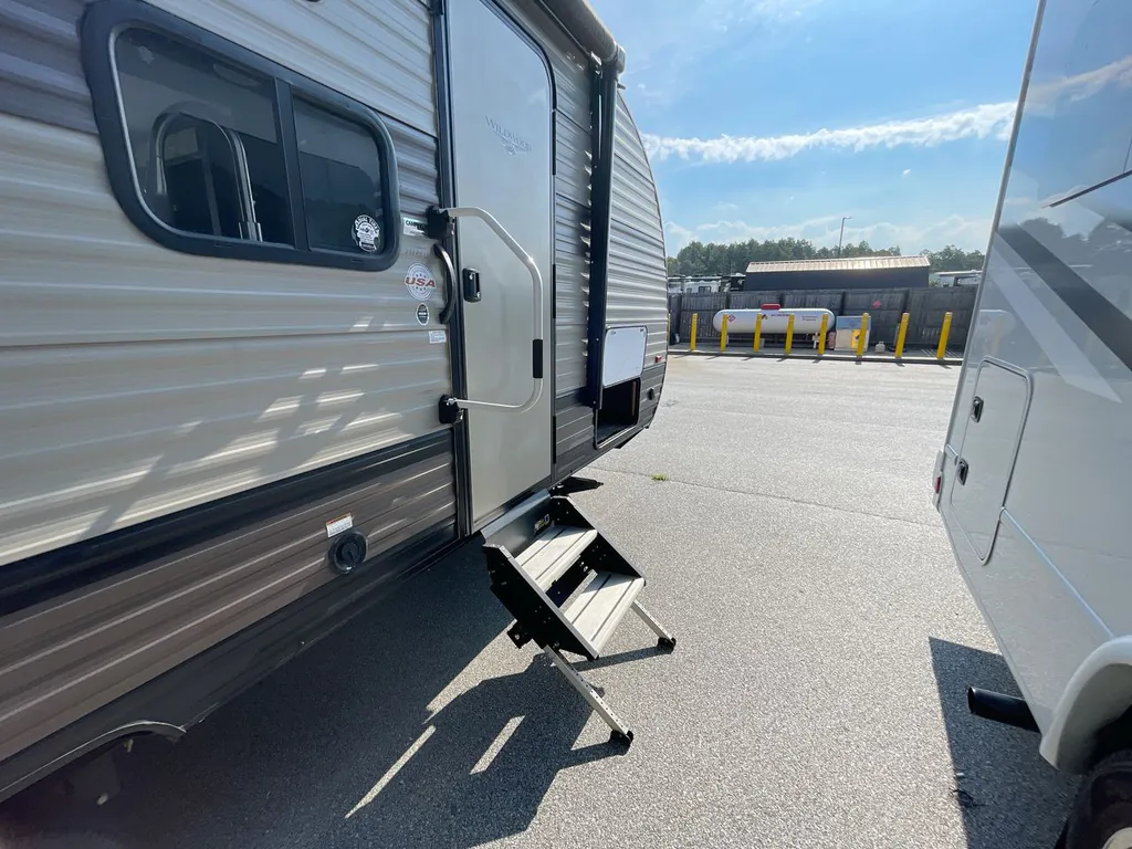 2020 Forest River Wildwood X-Lite 233RBXL, Photos photo 8