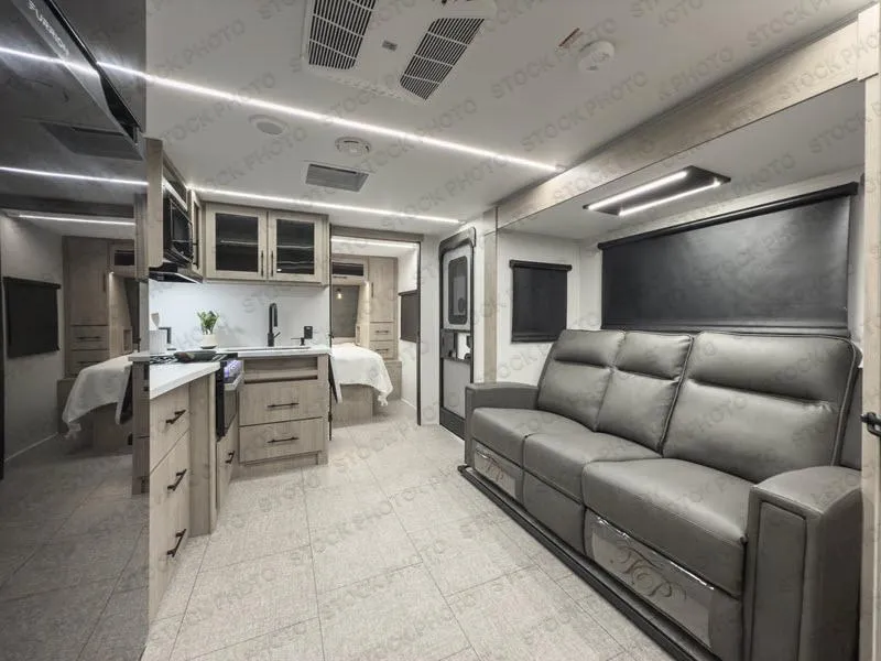 2027 Grand Design Imagine XLS 22RBE - Photo 4
