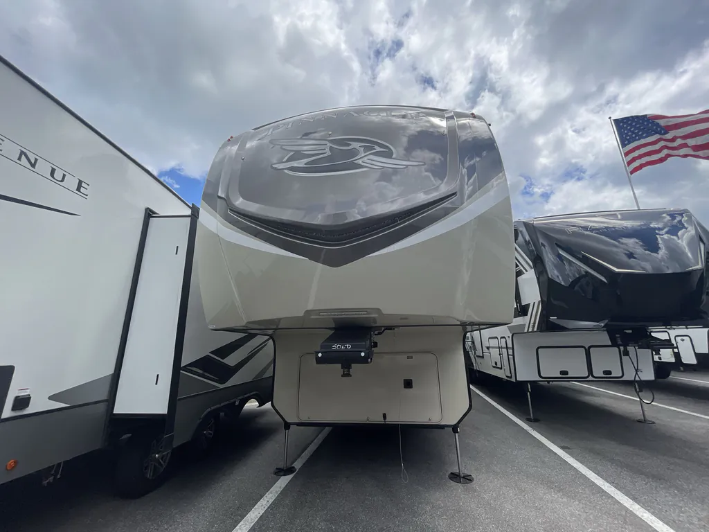 2020 Jayco Pinnacle 36FBTS, Photos photo 4