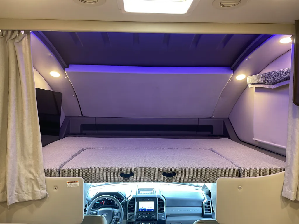 2023 Thor Motor Coach Magnitude RS36, Photos photo 39