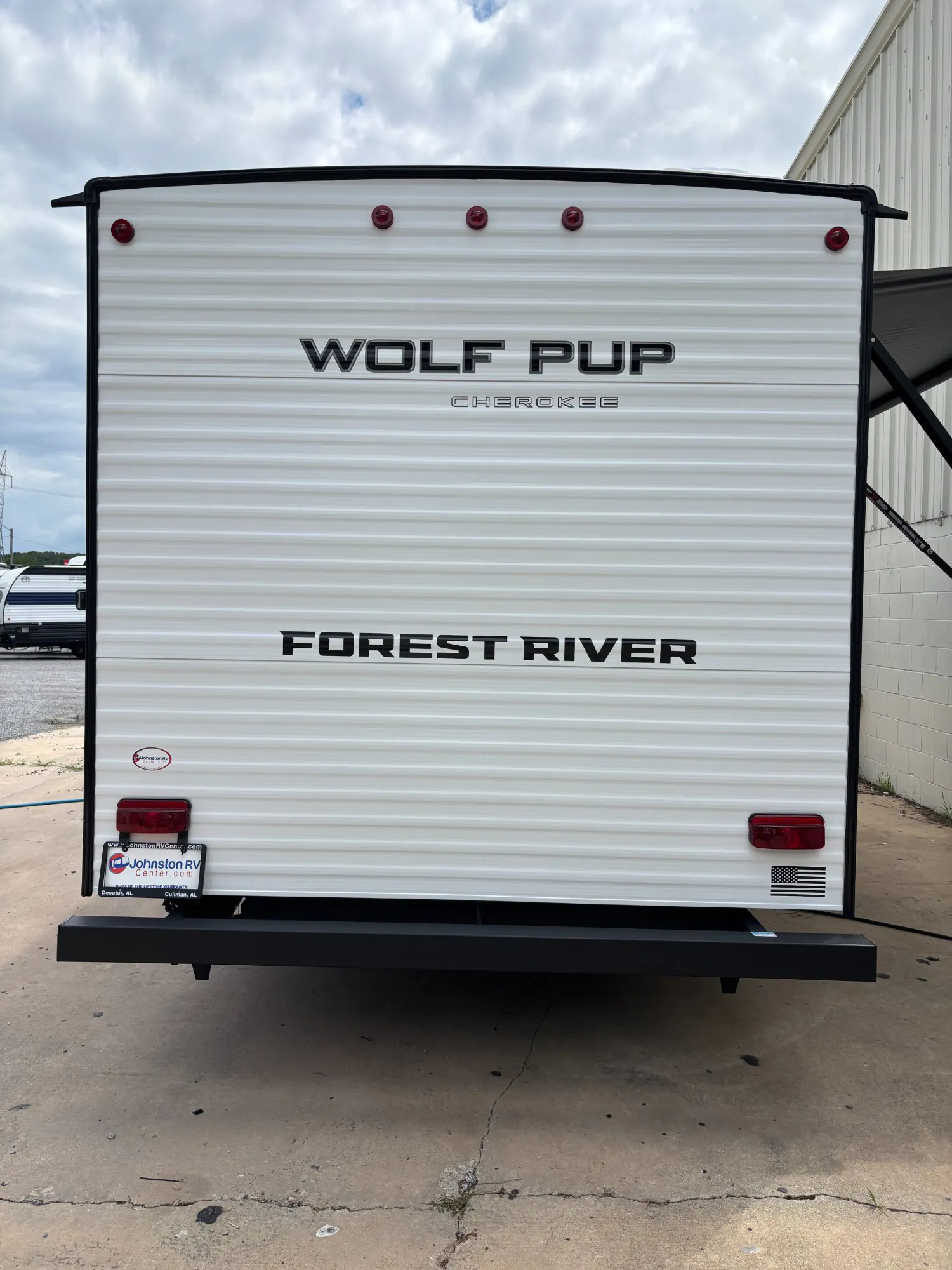2027 Forest River Cherokee Wolf Pup 16LP — Photo 6