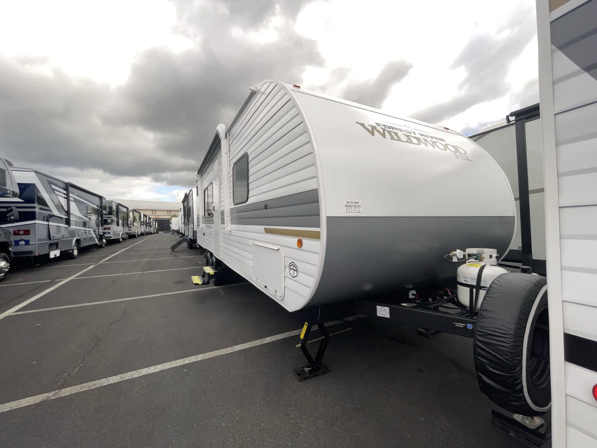 2027 Forest River Wildwood FSX 260BHLE — off campside