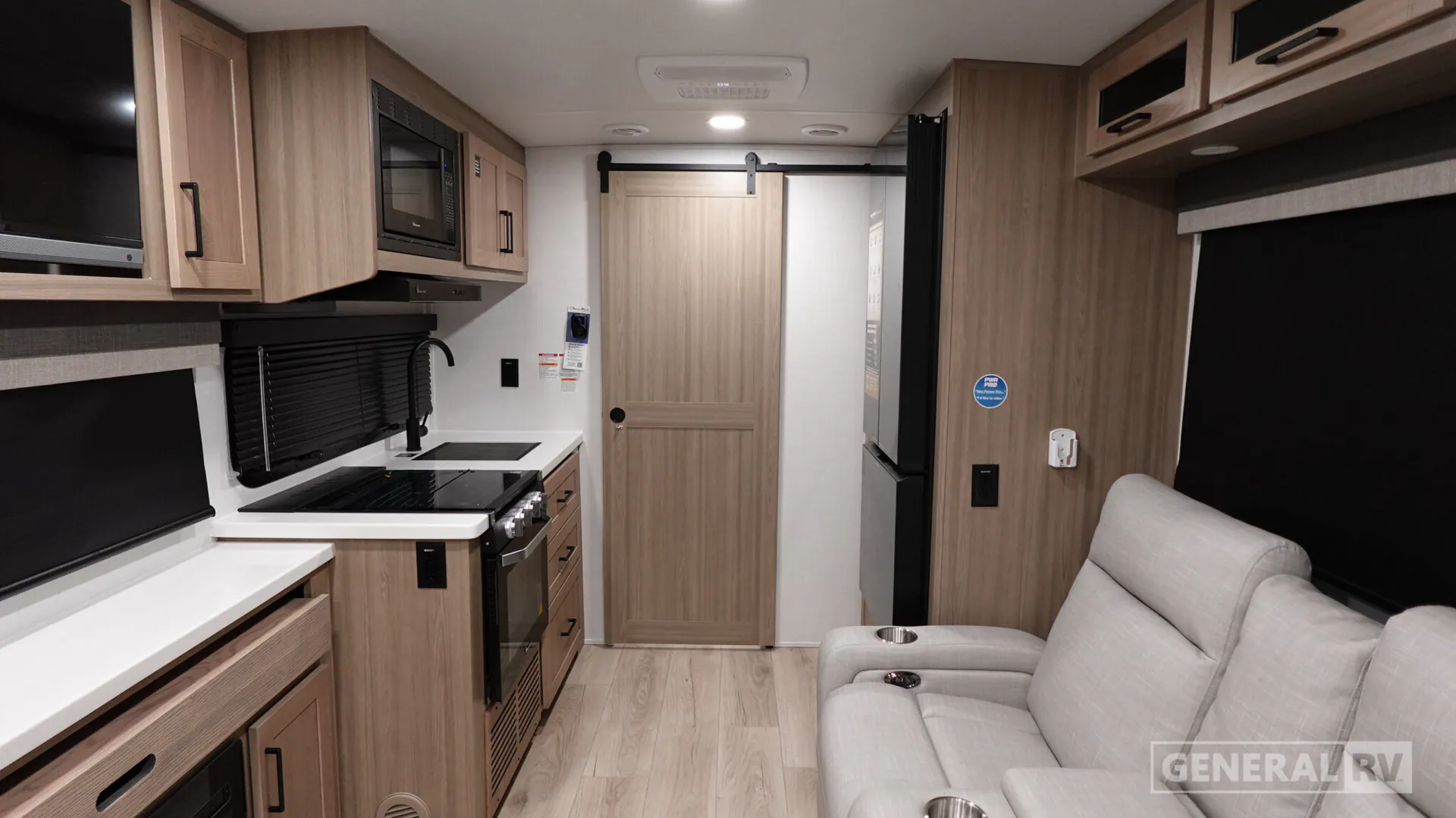 2027 Forest River Rockwood Mini Lite 2524FBT - Photo 3