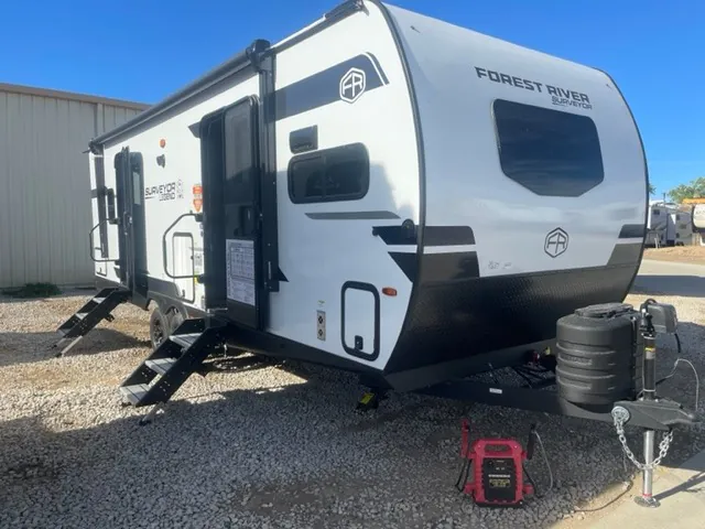 2025 Forest River Surveyor Legend 235FKLE - Photo 2