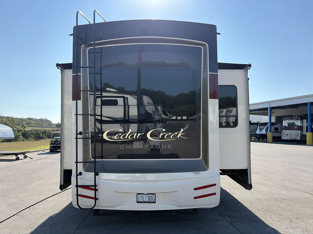 2020 Forest River Cedar Creek Champagne Edition 38EL, Photos photo 7