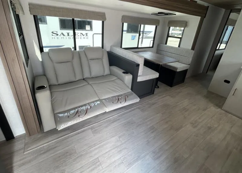 2027 Forest River Vibe 2900KB, Photos photo 4