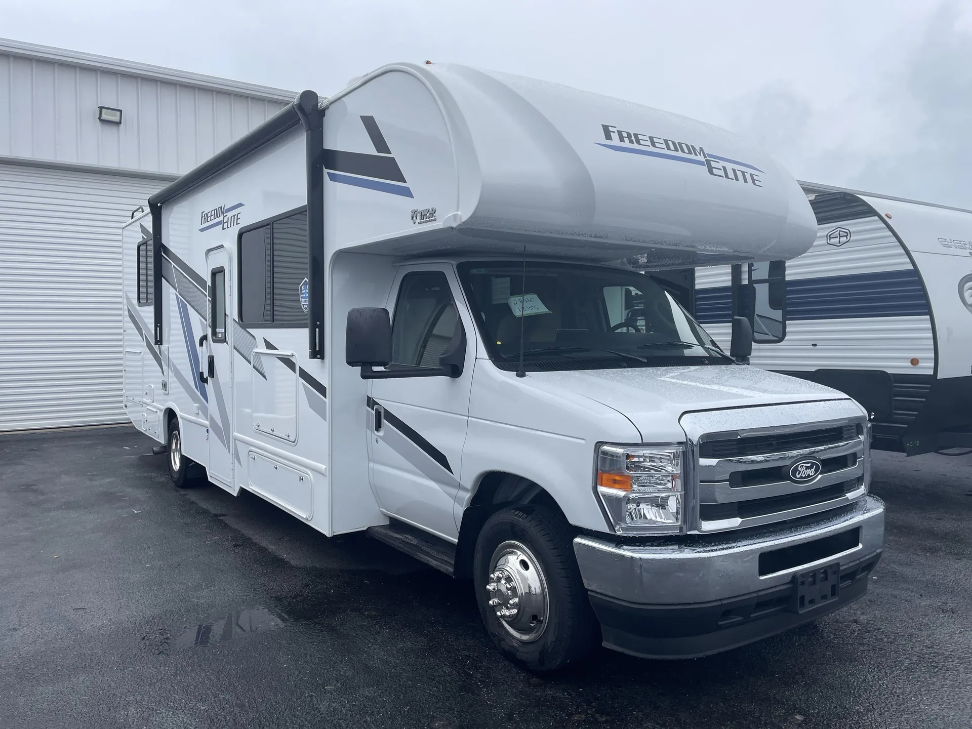 2026 Thor Motor Coach Freedom Elite 28HE