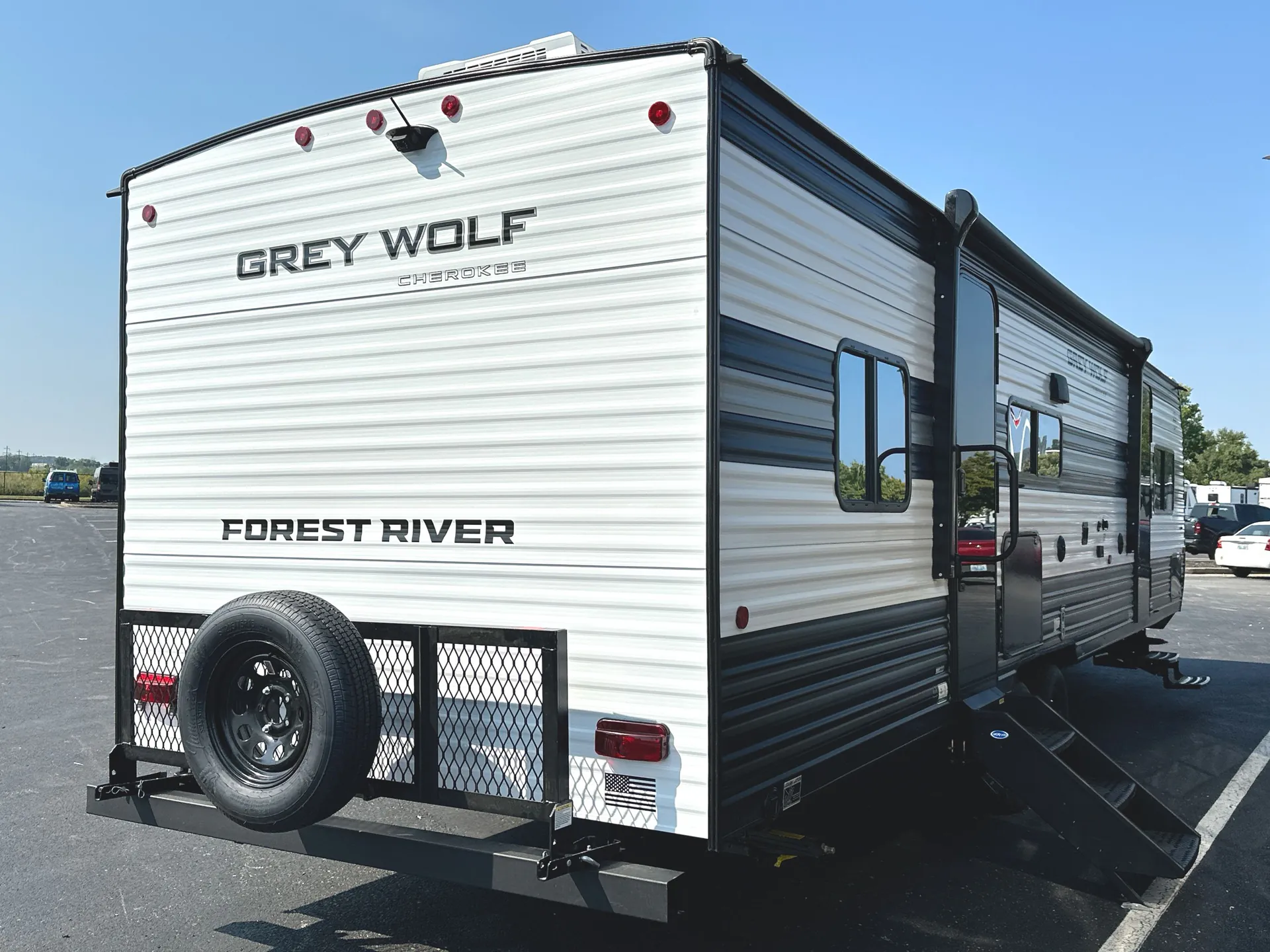 2027 Forest River Cherokee Grey Wolf 29QB — campside