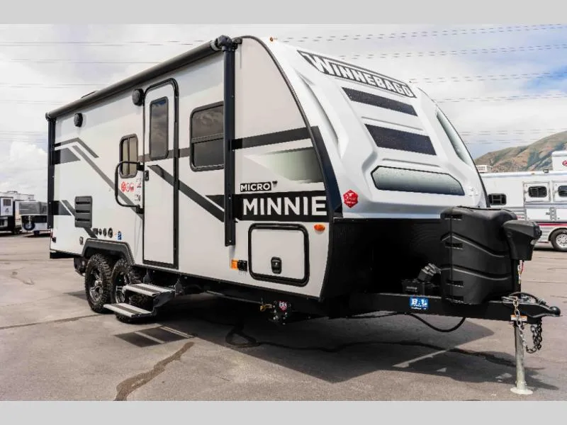 2023 Winnebago Micro Minnie 2108TB - Photo 2