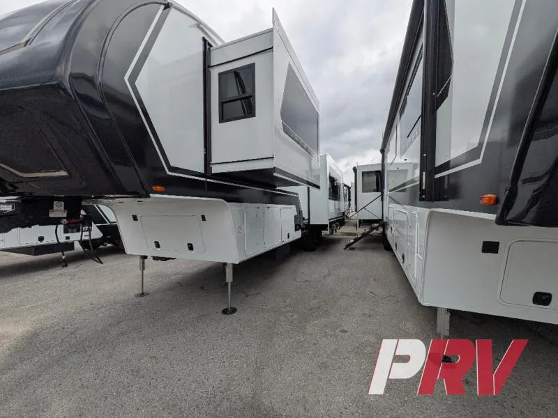 2026 Brinkley Model Z 3200 - Photo 3