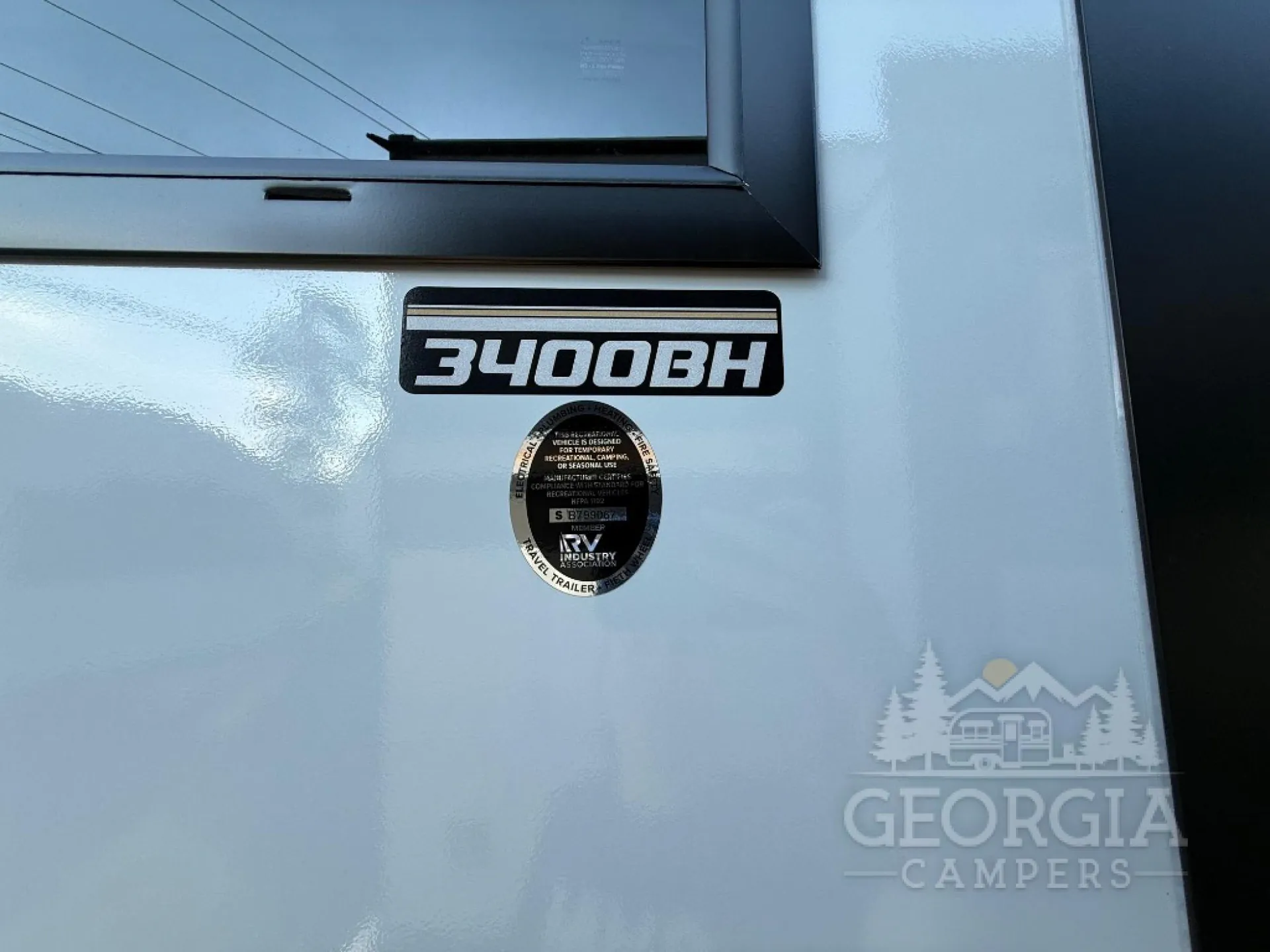 2027 Forest River Vibe 3400BH - Photo 3