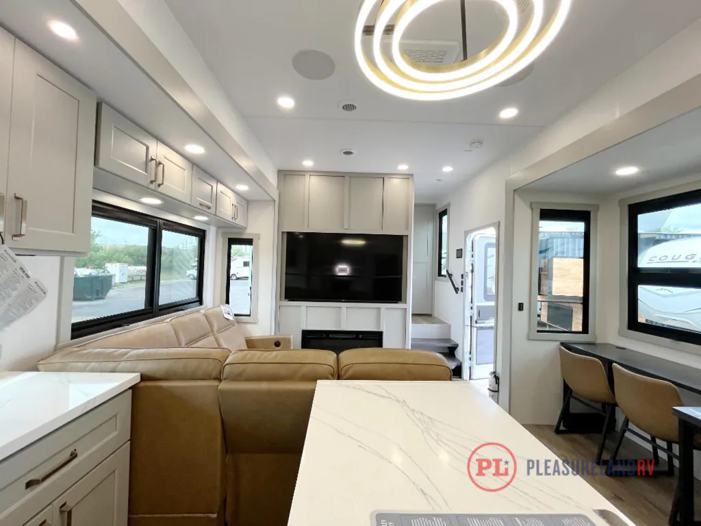 2026 Brinkley Model G 3970, Photos photo 16