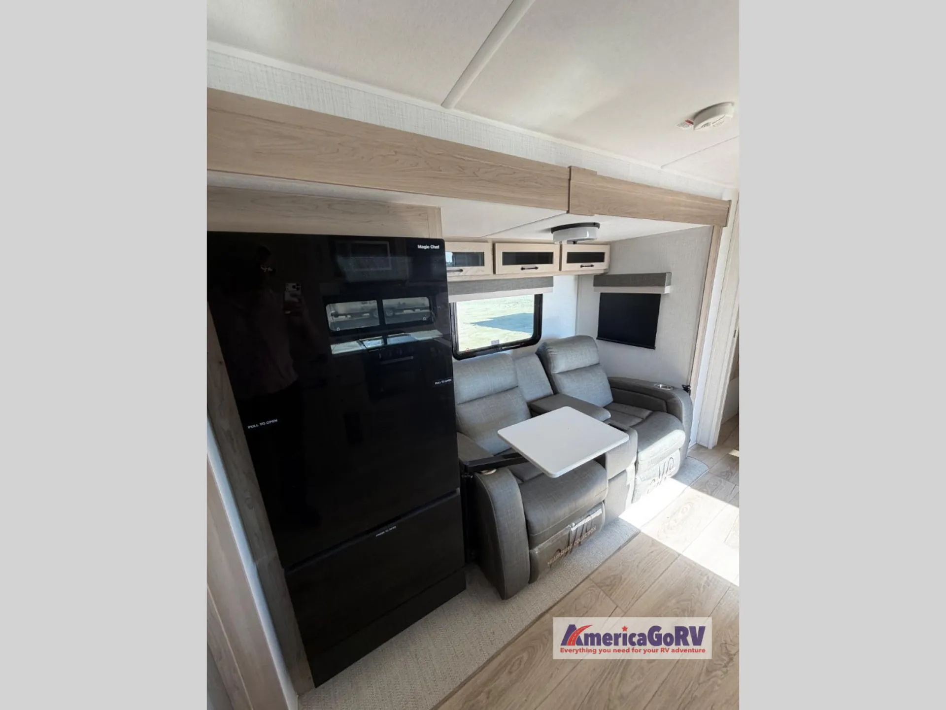 2025 Forest River Rockwood Mini Lite 2513S — Photo 5