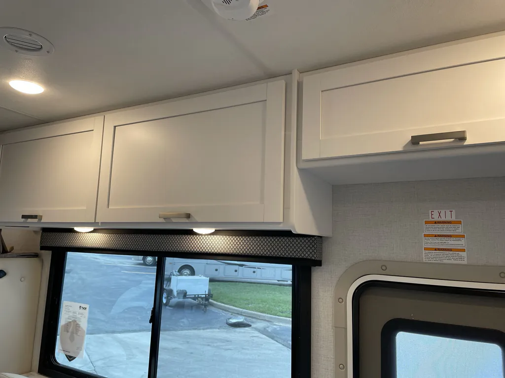 2026 Thor Motor Coach Freedom Elite 28HE, Photos photo 11