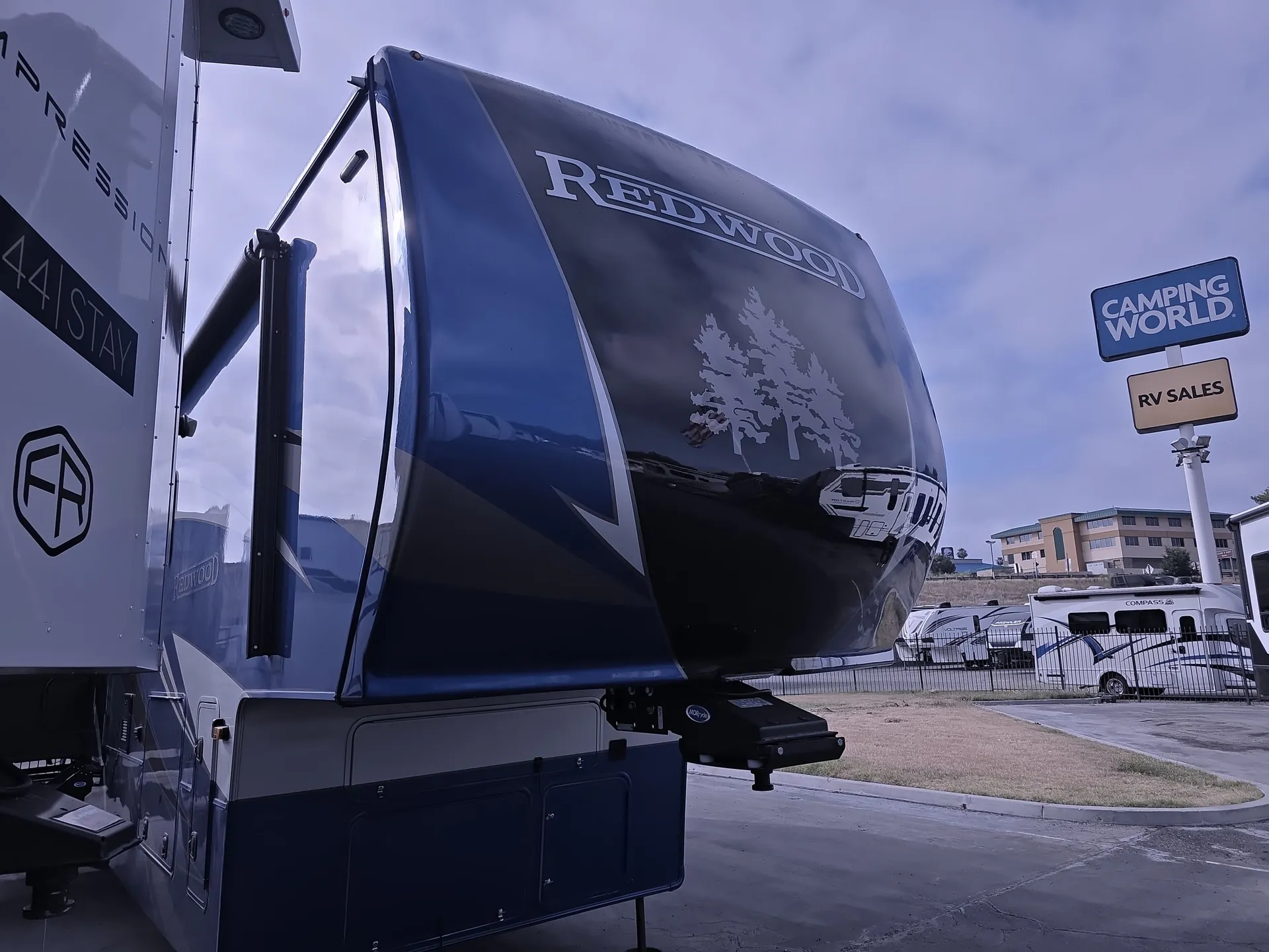 2023 CrossRoads Redwood RW4001LK