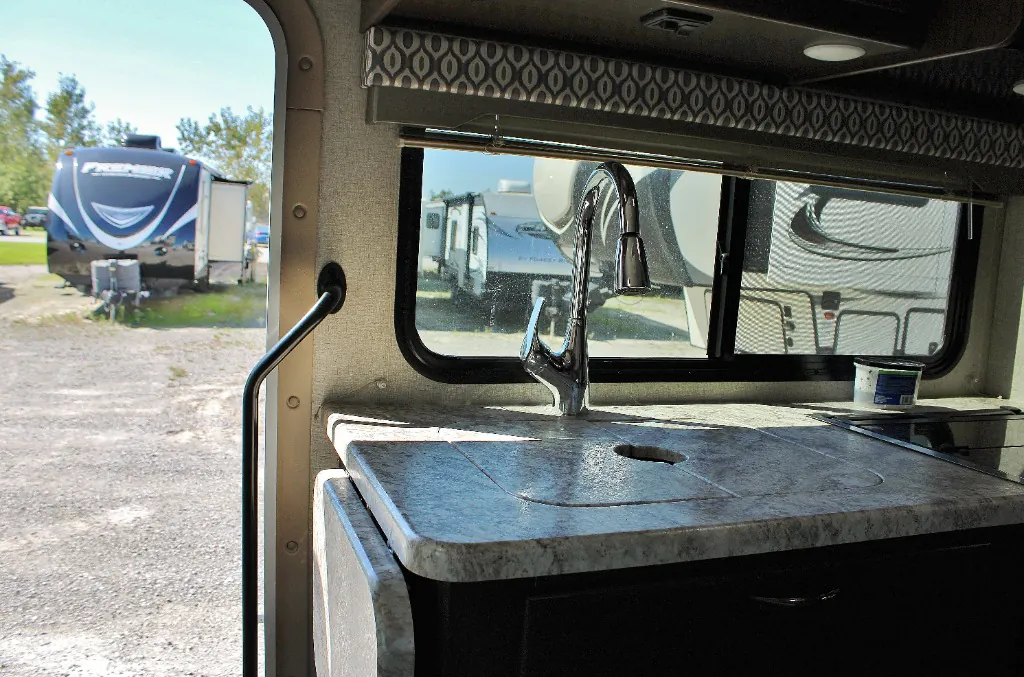 2020 Thor Motor Coach Freedom Elite 22FE, Photos photo 15