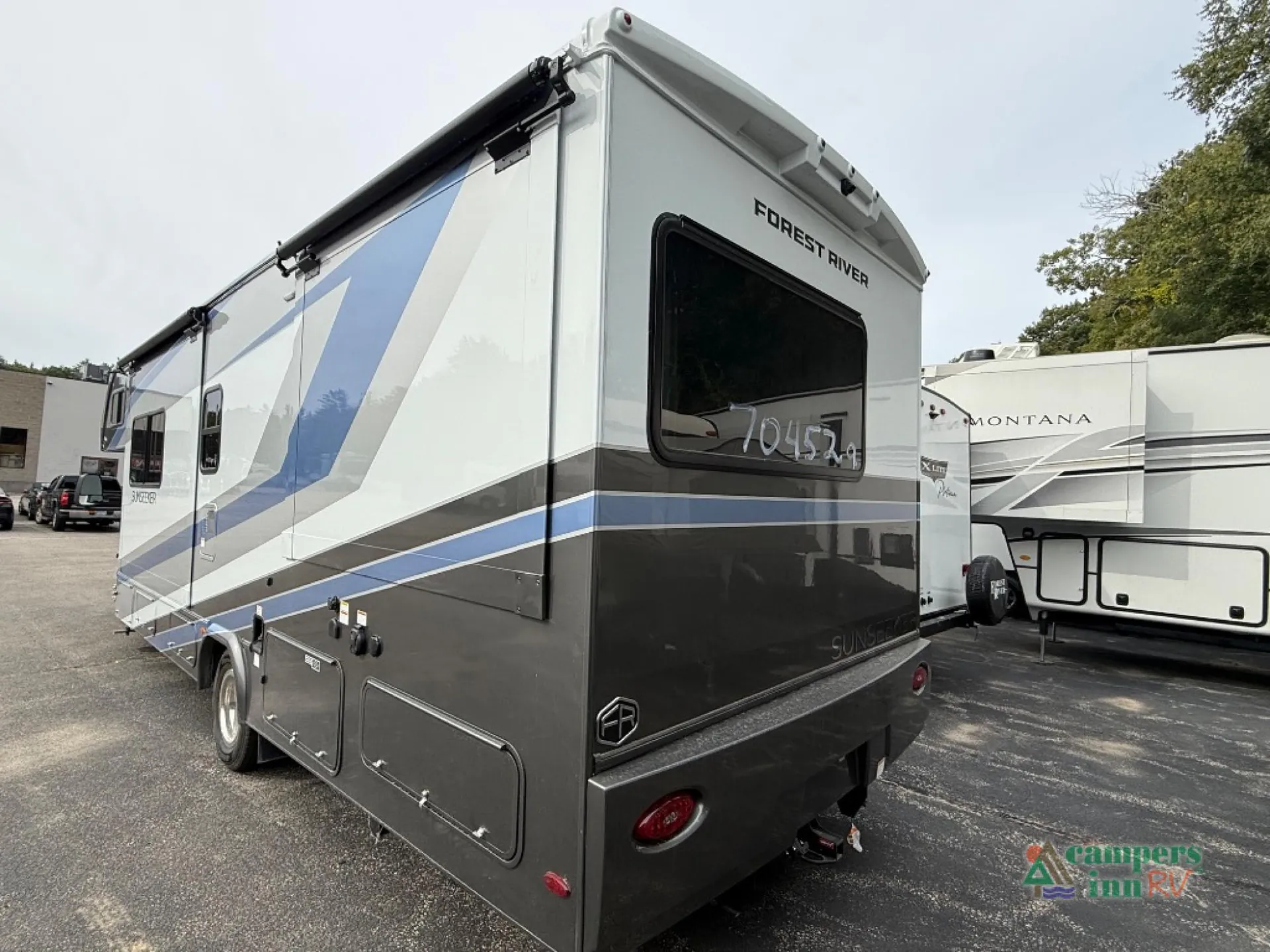 2027 Forest River Sunseeker 2860DS — Photo 7