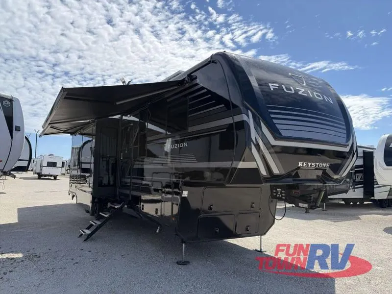 2026 Keystone RV Fuzion New    432 - Main photo