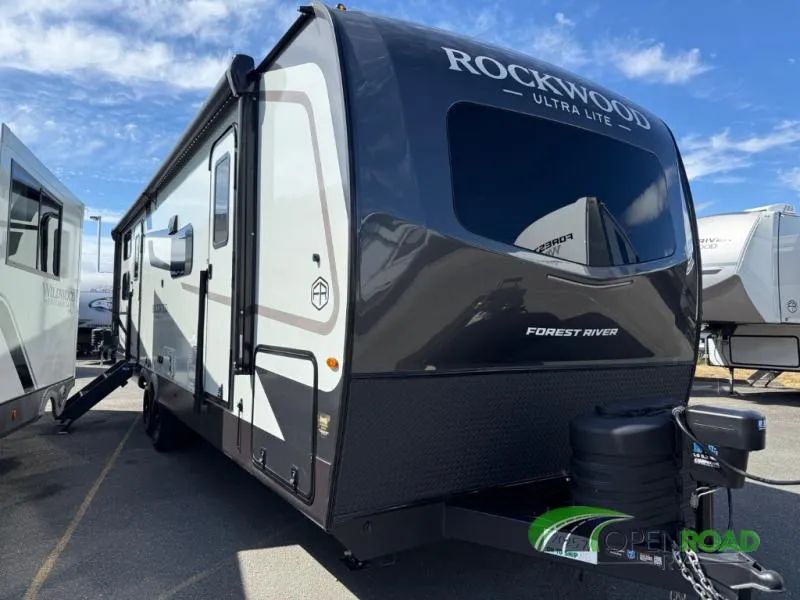2027 Forest River Rockwood Ultra Lite 2706BH - Photo 2