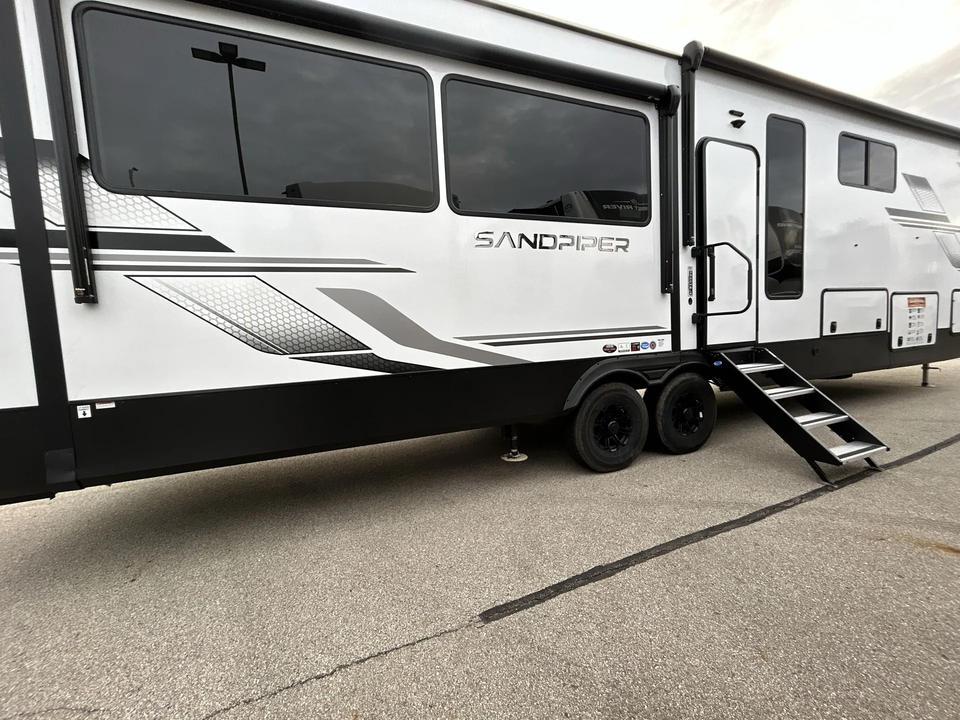 2026 Forest River Sandpiper 3900HBLR — backside