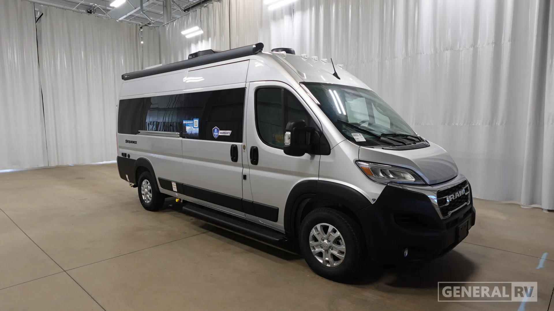 2027 Thor Motor Coach Sequence 20L - Photo 2