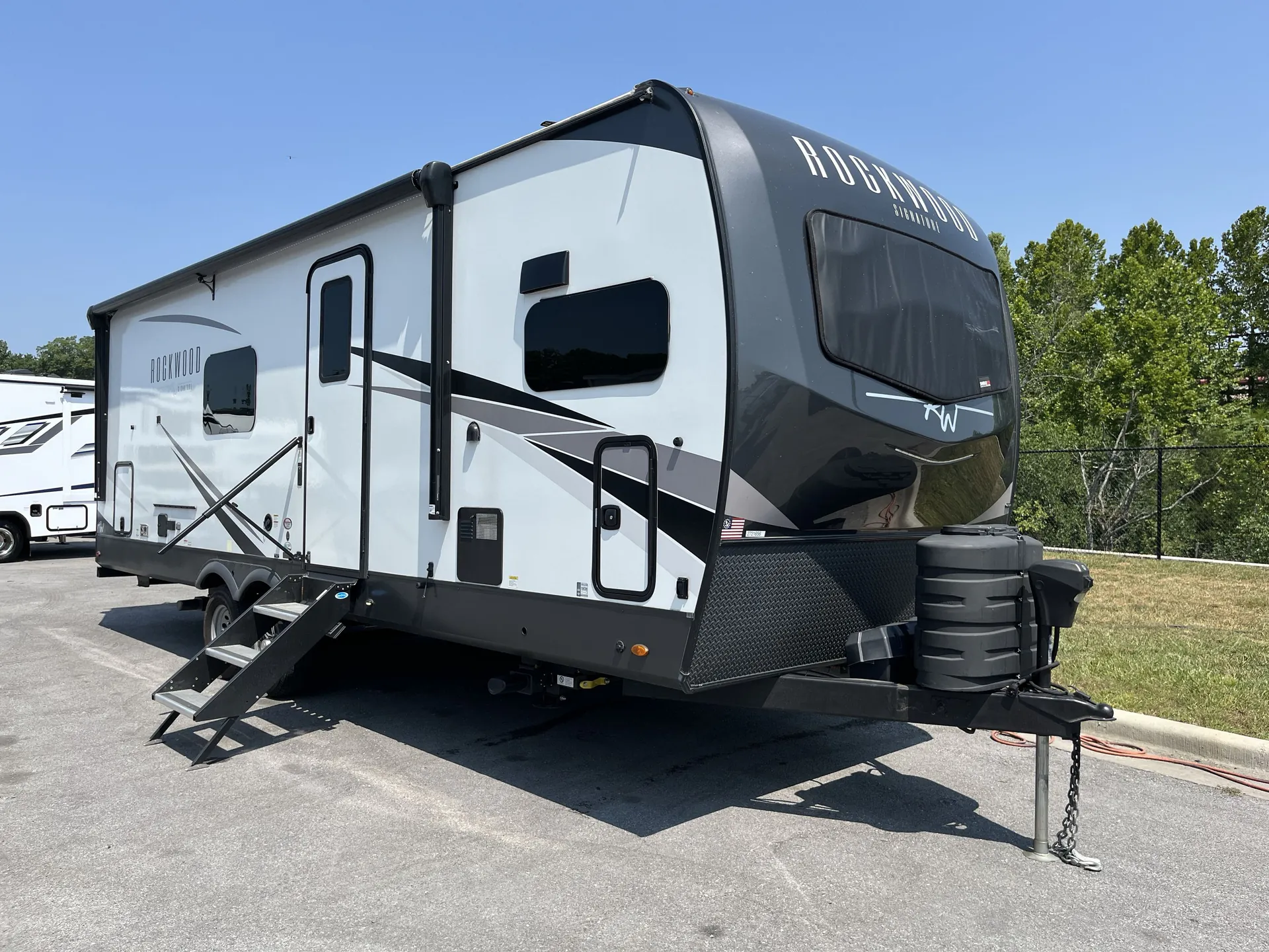 2024 Forest River Rockwood Signature 8263MBR - Photo 2