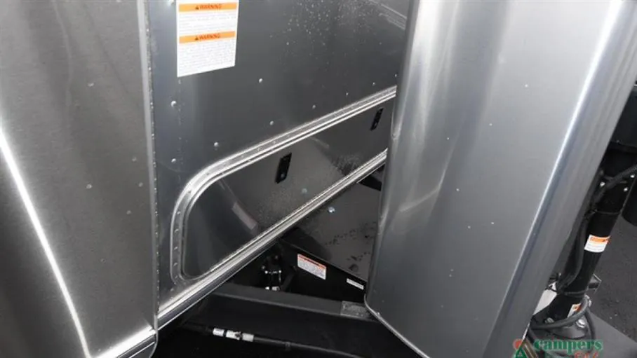 2027 Airstream Trade Wind 27FB - Photo 4