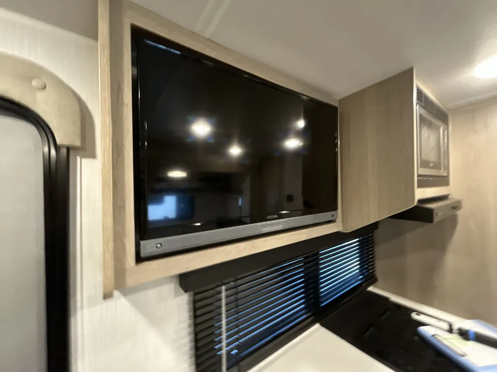 2024 Forest River Flagstaff Micro Lite 25BRDS, Photos photo 14