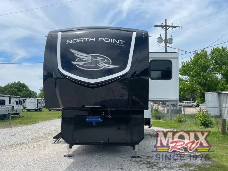 2025 Jayco North Point 365RKTS - Photo 3