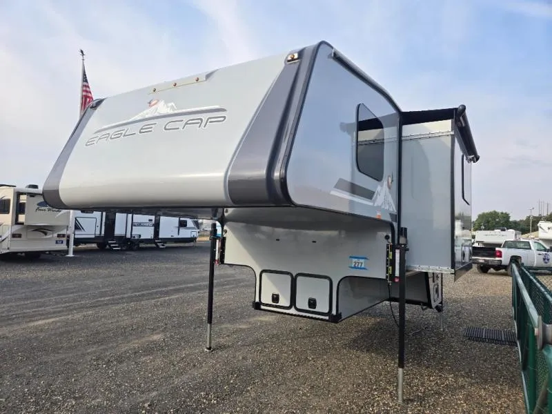2026 Adventurer Eagle Cap 1165 - Photo 4