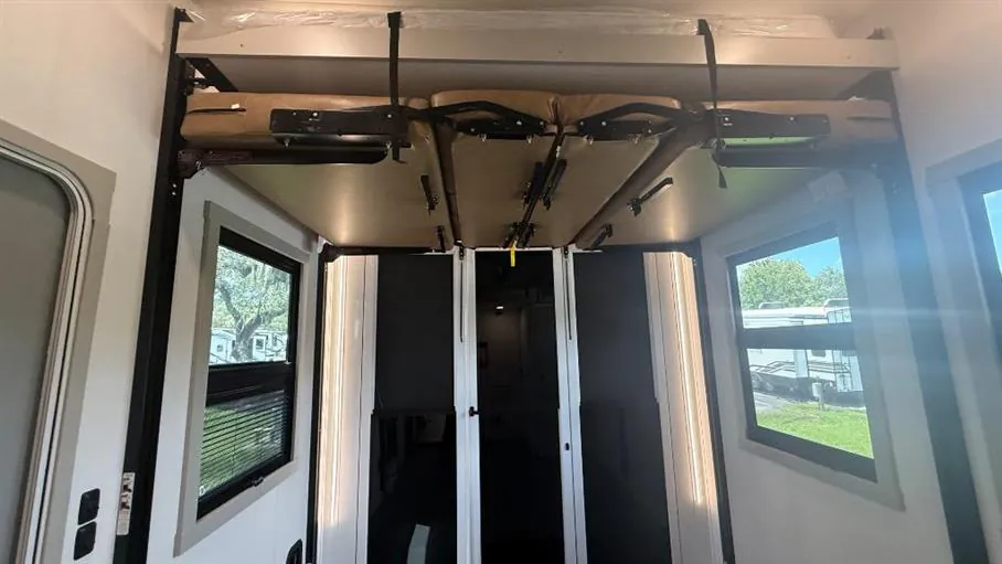 2025 Brinkley Model G 4100, Photos photo 41